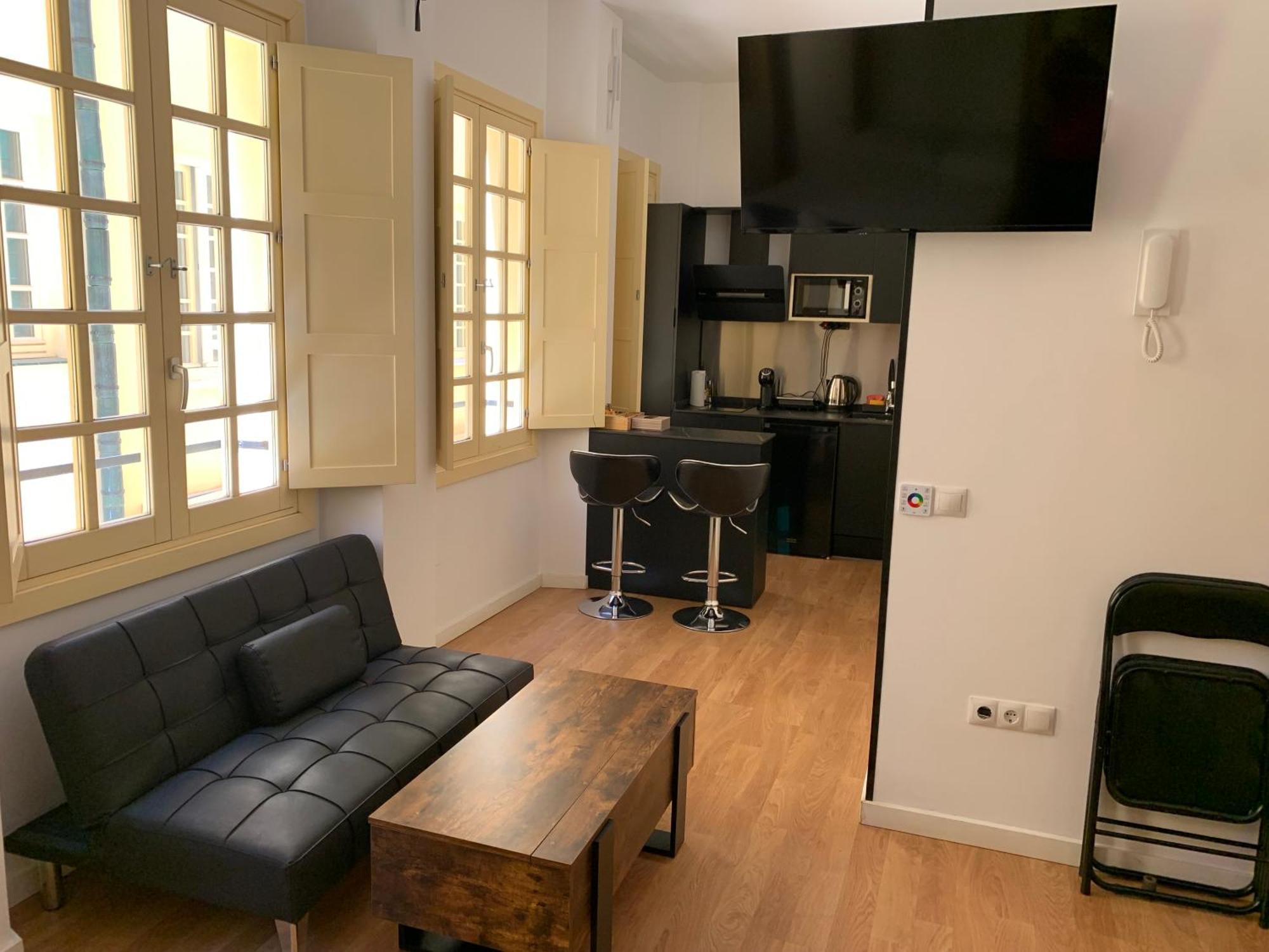 Luxury Apartments Chinitas 11 Малага Экстерьер фото